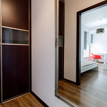 Golden - Two Bedrooms - Great Location&legnicka شقة فروتسواف
