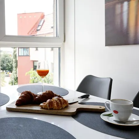 Golden - Two Bedrooms - Great Location&legnicka * Wroclaw