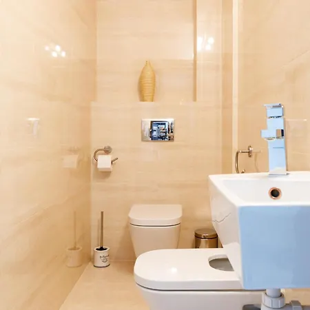 Golden - Two Bedrooms - Great Location&legnicka Wroclaw