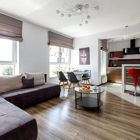 Golden - Two Bedrooms - Great Location&legnicka